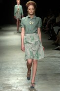 desfiles-zigfreda-rioinverno2005rtw-123