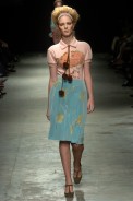 desfiles-zigfreda-rioinverno2005rtw-125