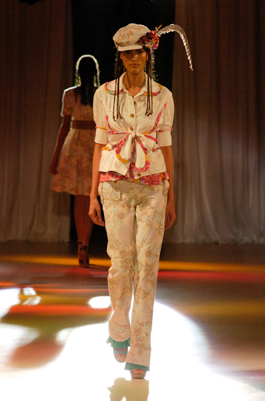 desfiles-aherchcovich-saopauloverao2007rtw-102