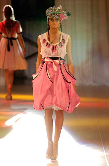 desfiles-aherchcovich-saopauloverao2007rtw-104