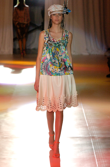 desfiles-aherchcovich-saopauloverao2007rtw-114
