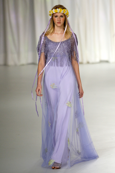 desfiles-carlostufvesson-saopauloverao2006rtw-129