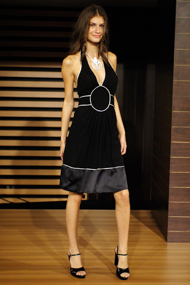 desfiles-forum-saopauloverao2006rtw-118