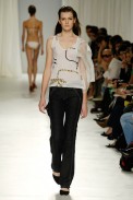 desfiles-lorenzomerlino-saopauloverao2006rtw-119