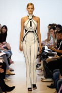 desfiles-pedrolourenco-saopauloverao2006rtw-103