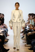 desfiles-pedrolourenco-saopauloverao2006rtw-105