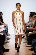 desfiles-pedrolourenco-saopauloverao2006rtw-110