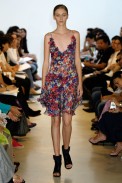 desfiles-pedrolourenco-saopauloverao2006rtw-113