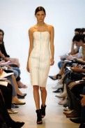 desfiles-pedrolourenco-saopauloverao2006rtw-123