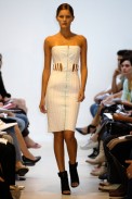 desfiles-pedrolourenco-saopauloverao2006rtw-124