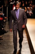 desfiles-ricardoalmeida-saopauloverao2006rtw-130