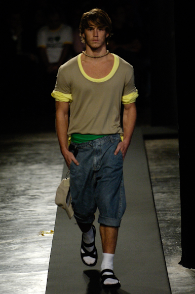 desfiles-zoomp-saopauloverao2006rtw-111
