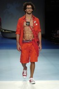 desfiles-complexob-rioverao2006rtw-103