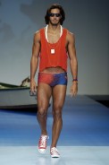 desfiles-complexob-rioverao2006rtw-107