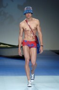 desfiles-complexob-rioverao2006rtw-116