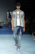 desfiles-complexob-rioverao2006rtw-128