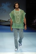 desfiles-complexob-rioverao2006rtw-130