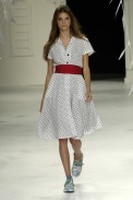desfiles-gracaottoni-rioverao2006rtw-100