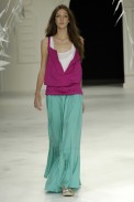 desfiles-gracaottoni-rioverao2006rtw-117