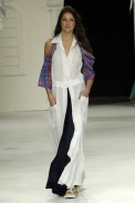 desfiles-gracaottoni-rioverao2006rtw-118