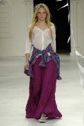 desfiles-gracaottoni-rioverao2006rtw-122