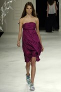 desfiles-gracaottoni-rioverao2006rtw-130