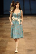 desfiles-mariabonitaextra-rioverao2006rtw-105