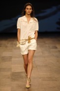 desfiles-mariabonitaextra-rioverao2006rtw-111