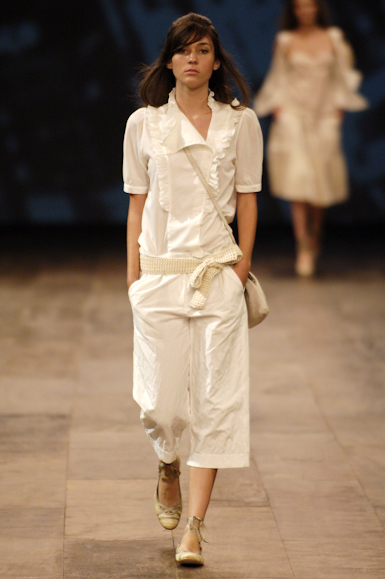 desfiles-mariabonitaextra-rioverao2006rtw-113