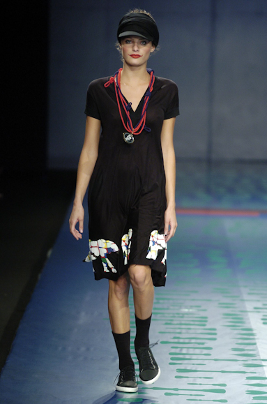 desfiles-oestudio-rioverao2006rtw-102