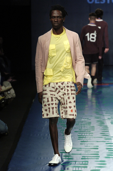 desfiles-oestudio-rioverao2006rtw-113