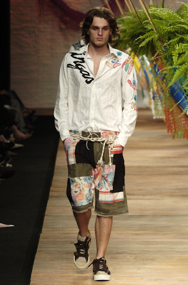 desfiles-redley-rioverao2006rtw-129