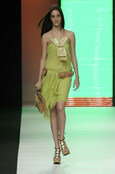 desfiles-walterffw.com.br-rioverao2006rtw-122