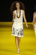 desfiles-zigfred-rioverao2006rtw-103