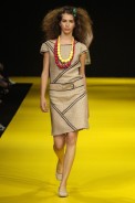 desfiles-zigfred-rioverao2006rtw-116