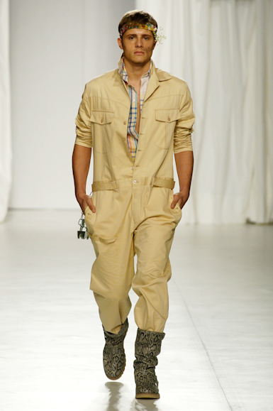 desfiles-aherchcovichmen-saopauloverao2007rtw-117