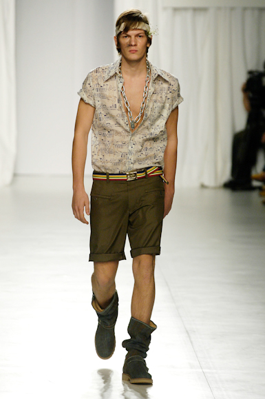 desfiles-aherchcovichmen-saopauloverao2007rtw-118