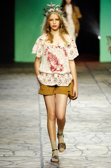 desfiles-cavalera-saopauloverao2006rtw-102