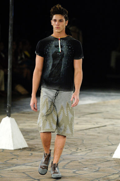 desfiles-cavaleramen-saopauloverao2006rtw-123
