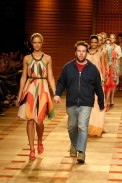 desfiles-cori-saopauloverao2006rtw-134