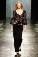 desfiles-fabiabercsek-saopauloverao2006rtw-102