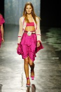 desfiles-fabiabercsek-saopauloverao2006rtw-129