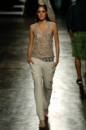 desfiles-eduardosuppes-saopauloverao2006rtw-111
