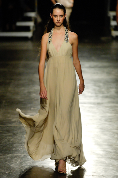 desfiles-eduardosuppes-saopauloverao2006rtw-116