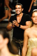 desfiles-eduardosuppes-saopauloverao2006rtw-132