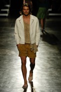 desfiles-eduardosuppes-saopauloverao2006rtw-137
