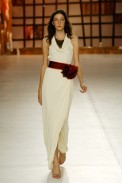 desfiles-gisellenasser-saopauloverao2006rtw-117