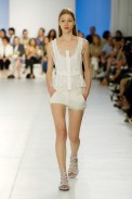 desfiles-gloriacoelho-saopauloverao2006rtw-113
