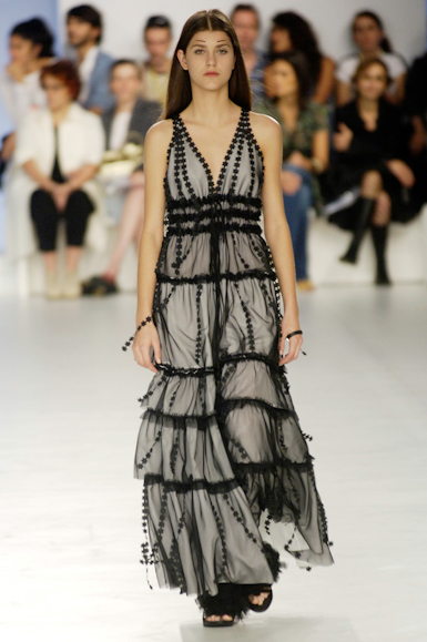 desfiles-gloriacoelho-saopauloverao2006rtw-123