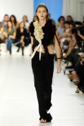 desfiles-gloriacoelho-saopauloverao2006rtw-131